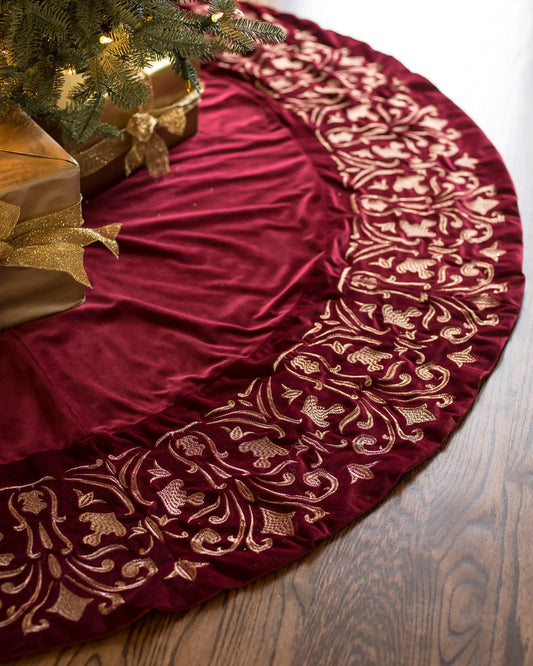 Velvet Holiday Tree Skirt – Luxe Embroidered Design